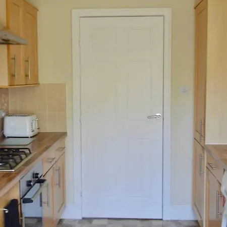 Modern 2br City Centre