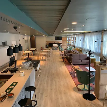 Edinburgh Central Accommodation *