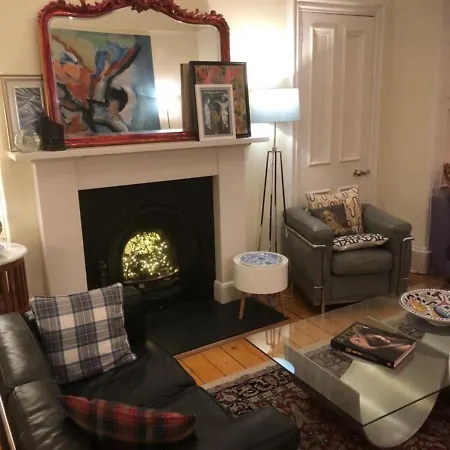 2-bed Media City * Edimburgo