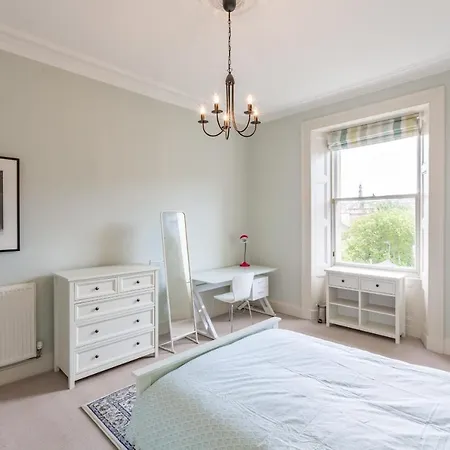 Apartment Guestready - Lovely 4br Family Flat In Edinburgh's Centre