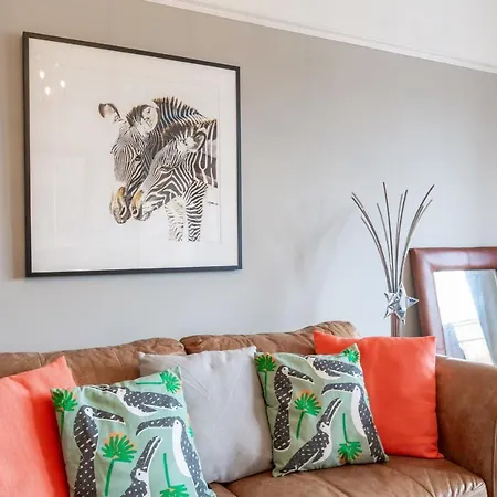Guestready - Lovely 4br Family Flat In Edinburgh's Centre Apartment Edinburgh