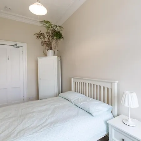 Apartment Guestready - Lovely 4br Family Flat In Edinburgh's Centre