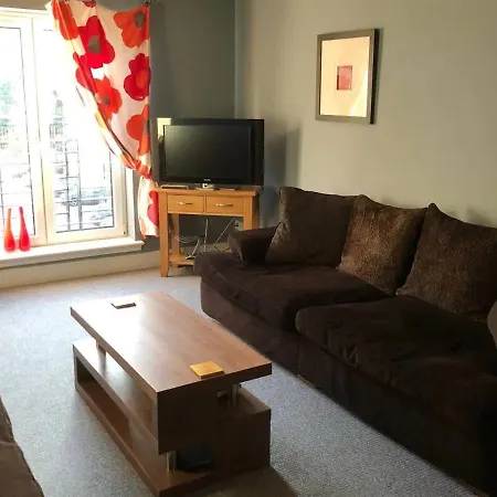Modern 2br City Centre Apartment *