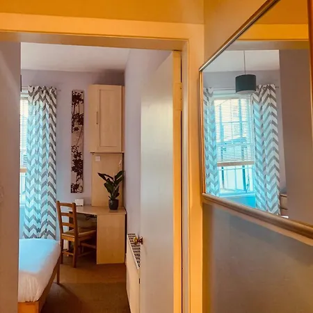 The St Mary's Street Apartment