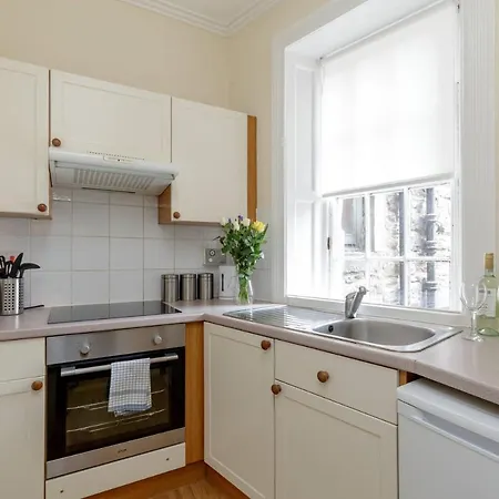 Apartment Silver Lining - Bonnie Rose Street *