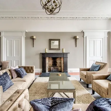 Appartamento Guestready - Stunning 2bdr Georgian Flat Edimburgo