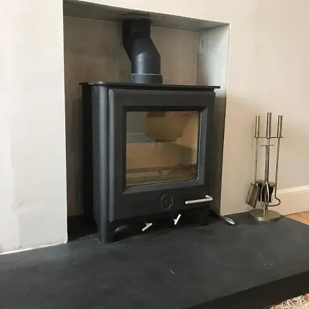 Charming Apt With Amazing Sea View And Wood Burner