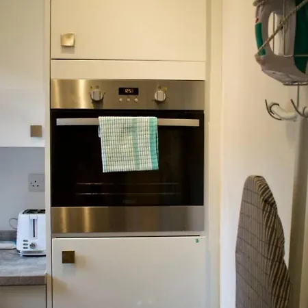 Historic 4 Bedroom Apartment In Dean Village Daire *