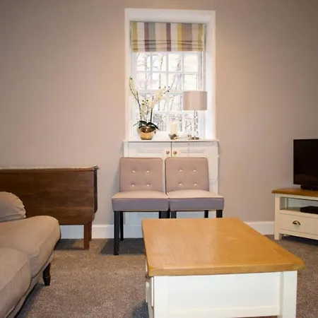 Historic 4 Bedroom Apartment In Dean Village Daire Edinburgh