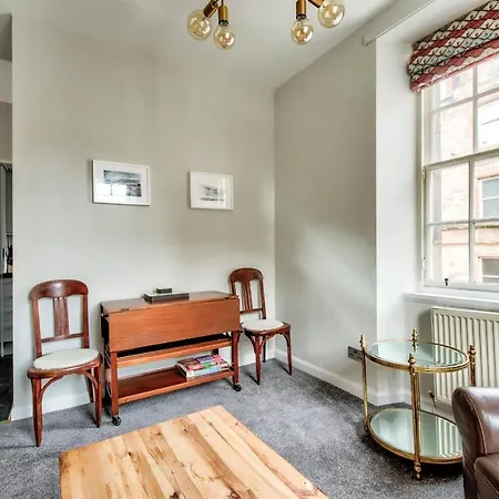Cosy Zero-waste Flat Near Old Town By Guestready *
