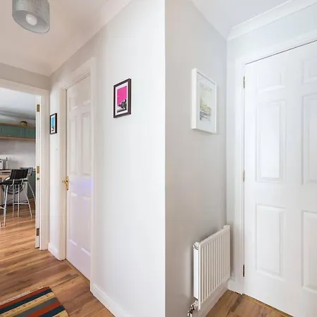 Sophisticated Apt In Trendy Leith Port District Apartamento *