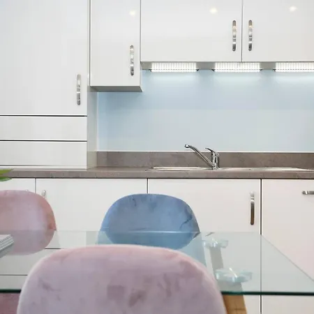 Apt For 5 W/ Free Parking, Next To Arthurs Seat Apartament Edynburg