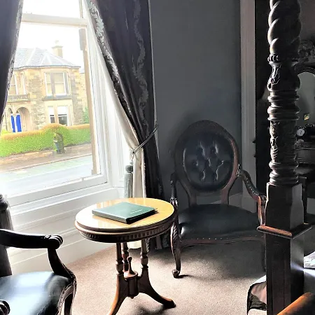Glenalmond House 4* Edinburg