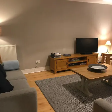 Apartment Bright And Charming 2 Bed In Vibrant Leith
