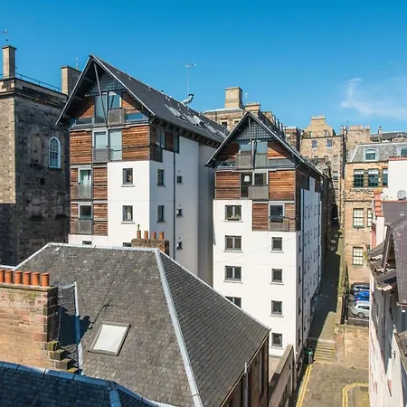 Old Fishmarket Close, Royal Mile
