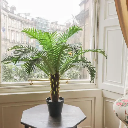 Appartement 3 Lynedoch Place *