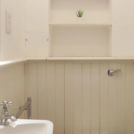 3 Lynedoch Place,