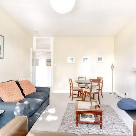 Delightful In Vibrant Stockbridge Appartamento Edimburgo
