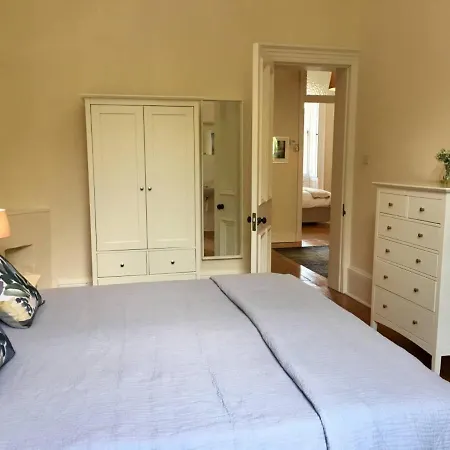 Quiet 2 Bedroom Close To The City Centre Διαμέρισμα Εδιμβούργο