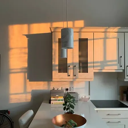 Modern Georgian Flat In Central Édimbourg