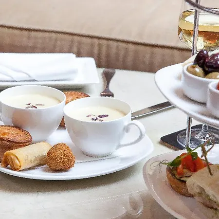 The Caledonian Edinburgh, Curio Collection By Hilton Hotel
