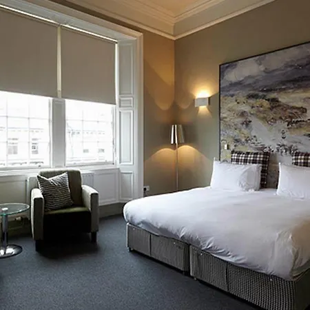 B+B Edinburgh 4* Edimburgo