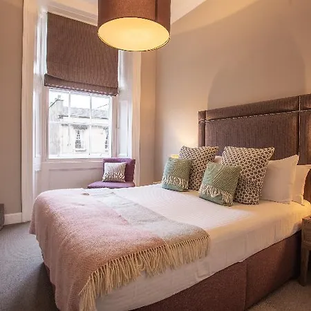 No1 - George Iv Bridge Hotel 4*