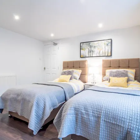 Apartament For People On The Frontline - Free Parking! Edynburg