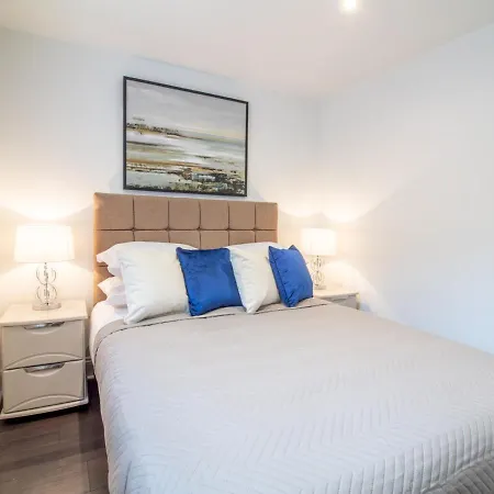 For People On The Frontline - Free Parking! Apartament *