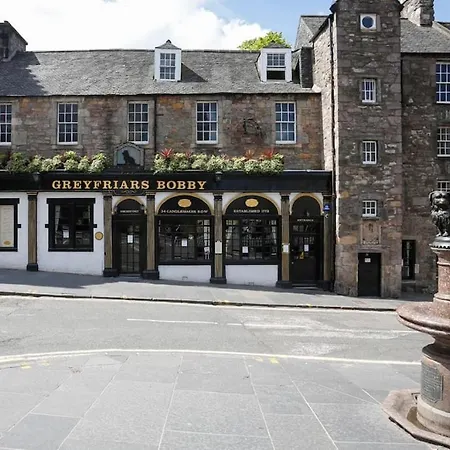 Central Royal Mile 3br-2ba, 1 Min To Castle - Free Parking & Zip Link Beds By Bonjour Residences