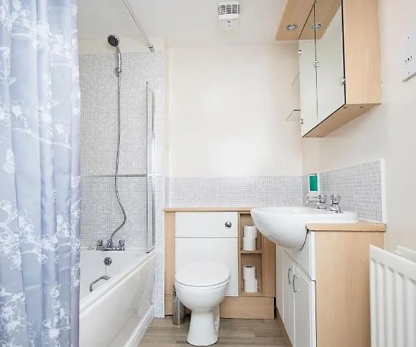 Lochend Serviced * Edinburgh