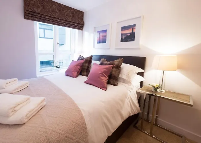 The Malt Kiln Old Town 3 Bedroom * Эдинбург