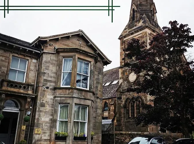 Guest house West End