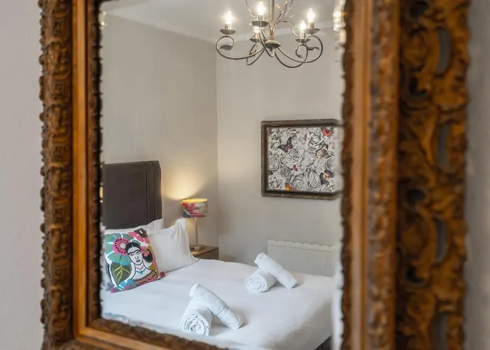 Apartment The St Patrick Square *