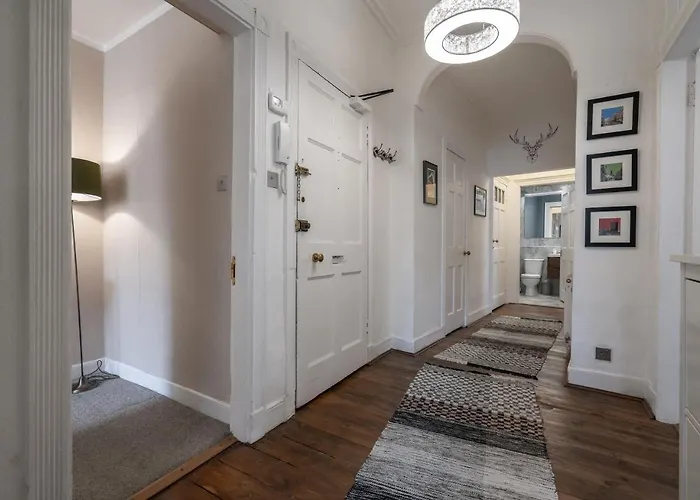 The St Patrick Square Apartment Edinburgh