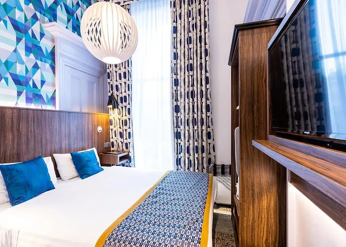 Cairn & Apartmanhotel Edinburgh