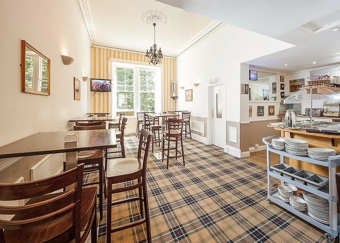 Otel Piries Edinburgh