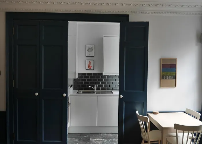 Thistle Centre * 에든버러