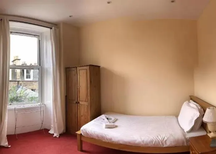 Cruachan 3* Edinburg