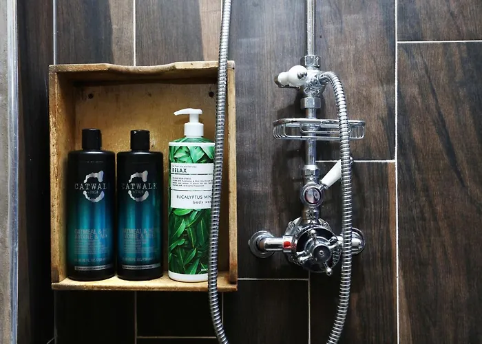 דירה Joivy Iconic Colorful On The Royal Mile אדינבורו