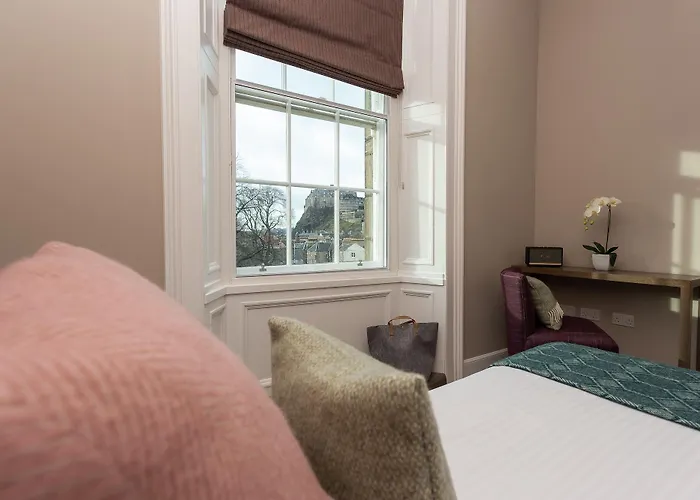 No1 - George Iv Bridge Edimburgo