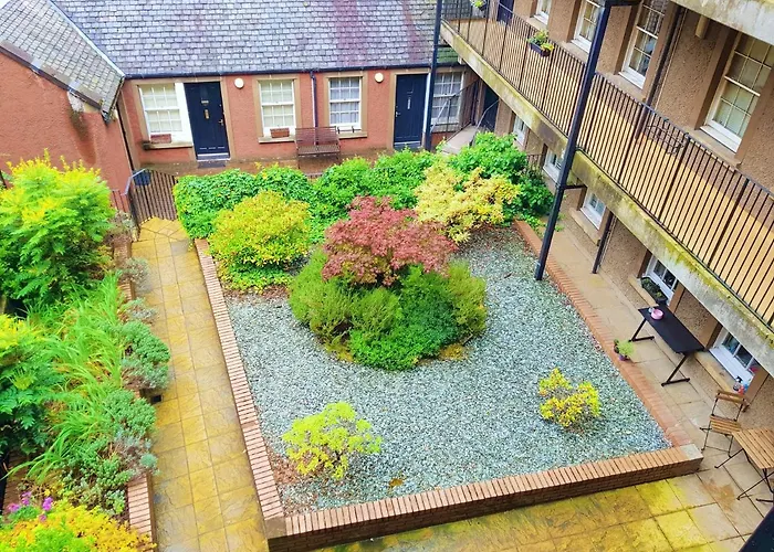 Amazing - Websters Land - Castle View * Edinburgh