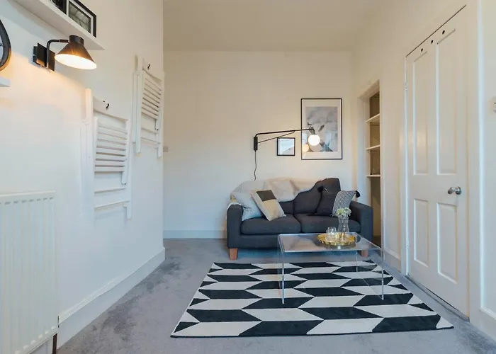 아파트 Stylish And Comfortable Centre 에든버러