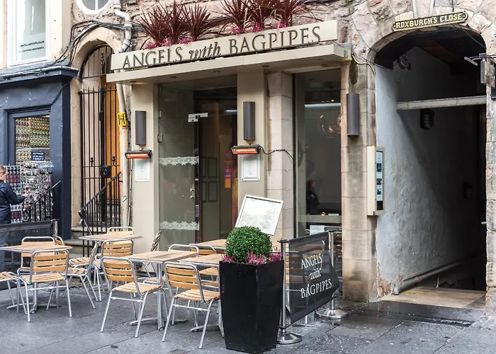 Luxury Royal Mile Retreat * エディンバラ