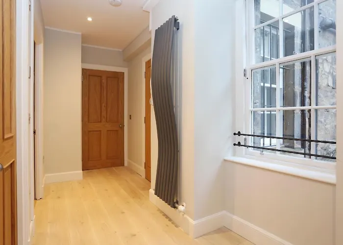 Joivy Modern And Airy Flat On The Historic Royal Mile Lägenhet Edinburg
