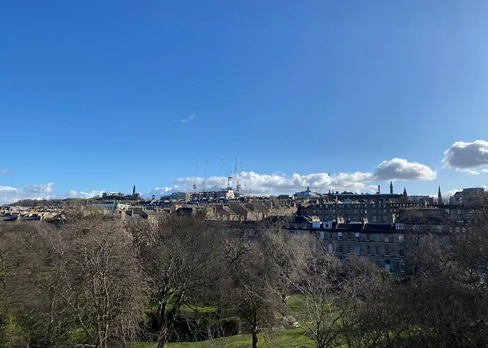 דירה New Town With Castle View *