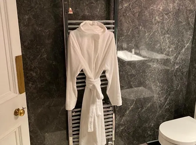 Guest house Georgian House