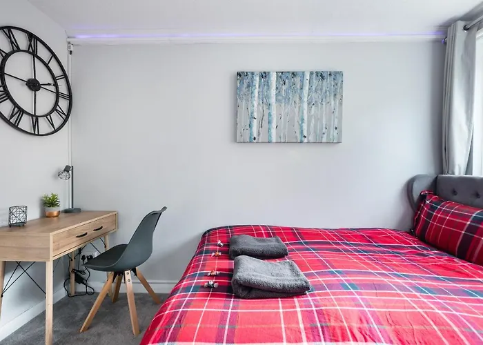 Centre Stylish With Free Parking דירה אדינבורו