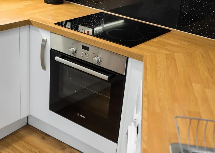 Daire Castle Apt, Modern,