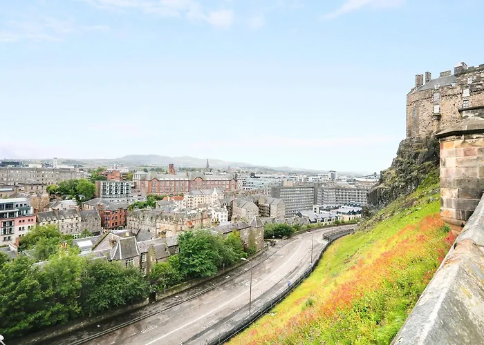 דירה Joivy Lovely Flat In The Heart Of אדינבורו